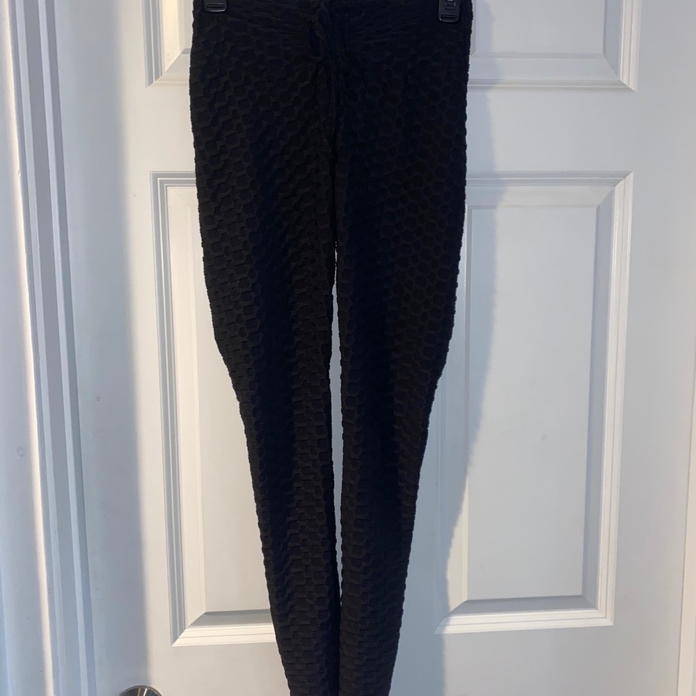 Rue 21 scrunch leggings